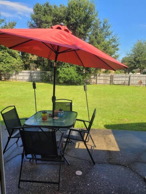 Beautiful 3 Bedroom Home 4 Minutes From The Beach Pensacola Buitenkant foto